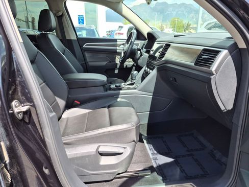 Used 2023 Volkswagen Atlas SE w/ Panoramic Sunroof Package AWD/4WD image 35