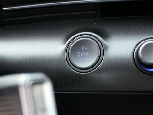 New 2025 Hyundai Kona SEL image 18