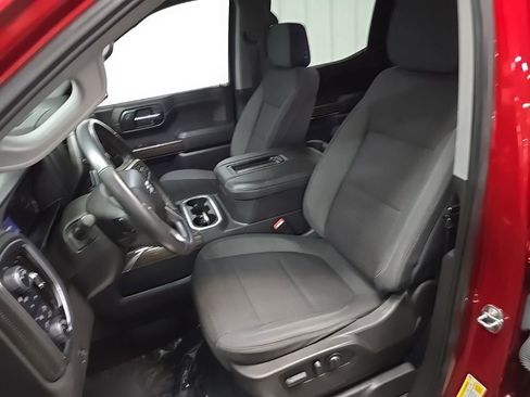 Used 2022 Chevrolet Silverado 1500 RST AWD/4WD image 29