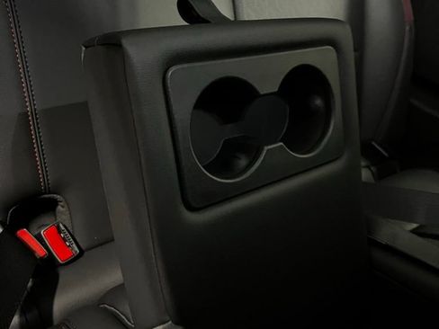 New 2026 Chevrolet Equinox RS w/ Convenience Package III FWD image 33