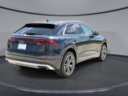 Used 2025 Audi Q8 Premium AWD/4WD image 11