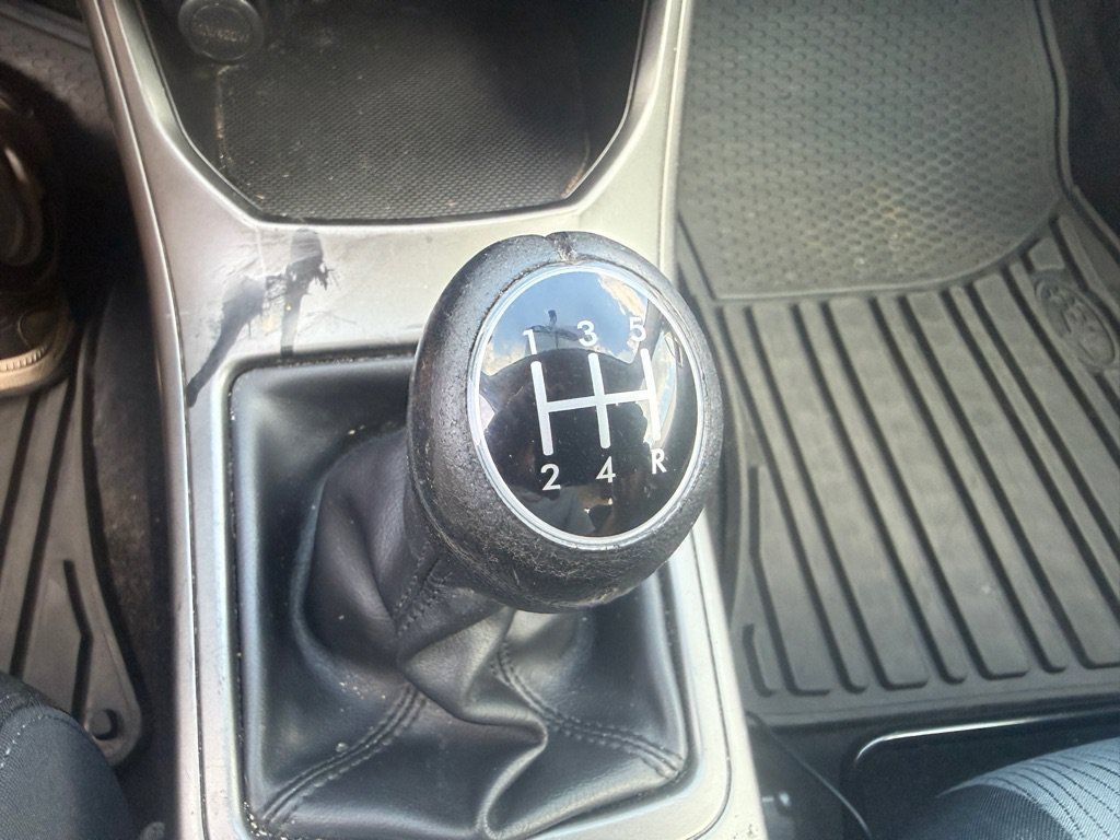 Used 2011 Subaru Impreza Outback Sport AWD/4WD image 15
