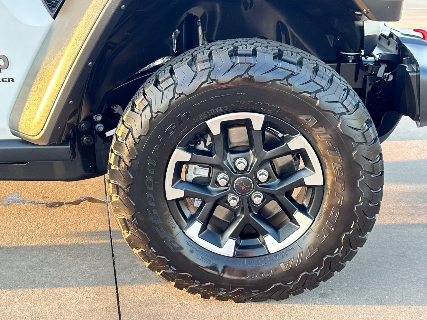 Used 2026 Jeep Wrangler Unlimited Rubicon AWD/4WD image 10