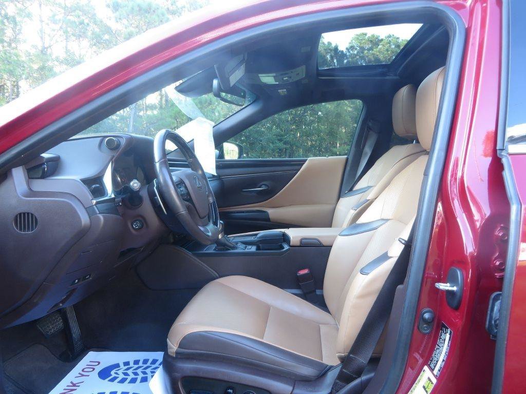 Used 2021 Lexus ES 350 w/ Premium Package FWD image 10