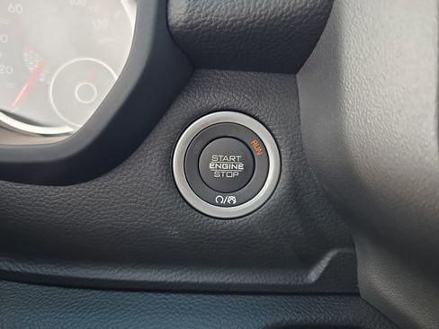 New 2026 RAM 1500 Big Horn AWD/4WD image 26