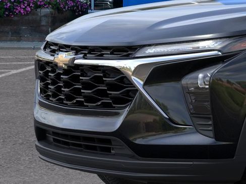 New 2026 Chevrolet Trax LS w/ LS Convenience Package FWD image 13