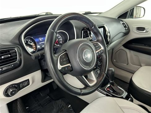 Used 2021 Jeep Compass Limited image 36