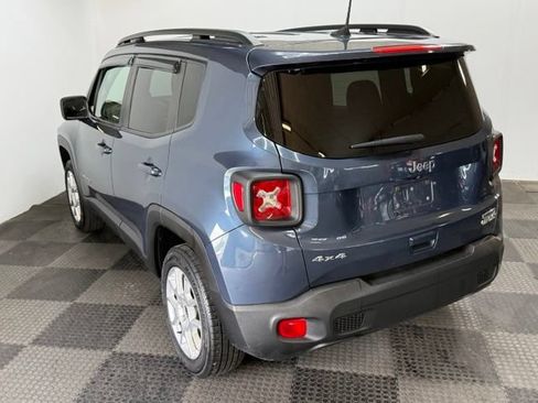 Used 2020 Jeep Renegade Latitude w/ Cold Weather Group AWD/4WD image 8