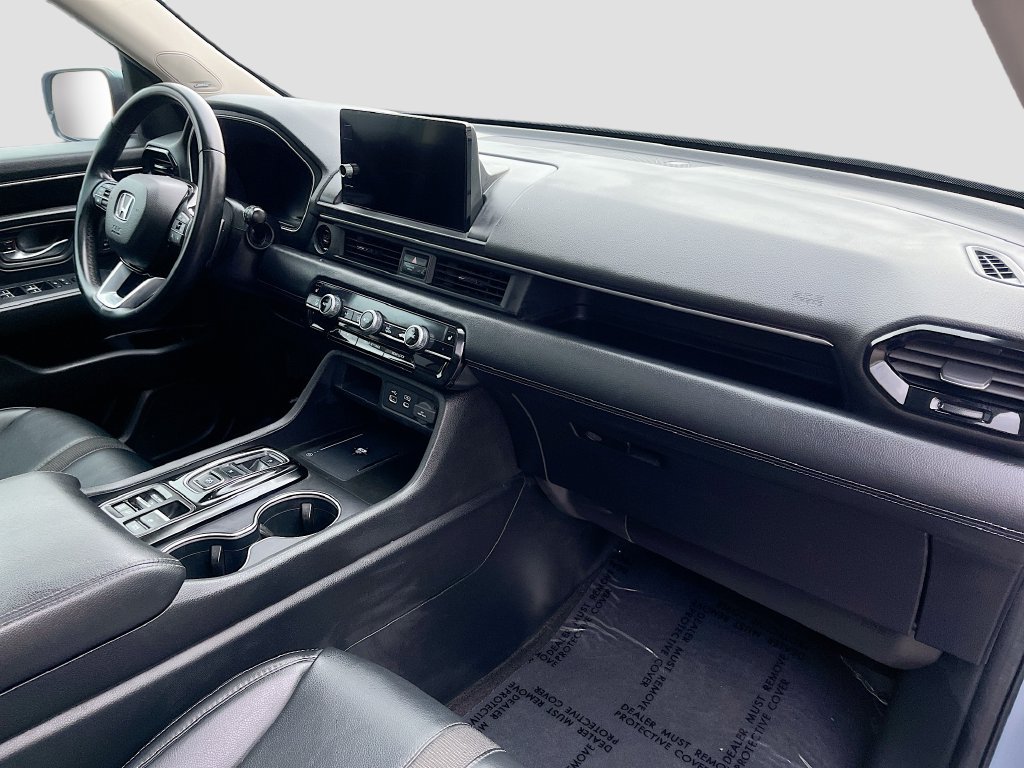 Used 2023 Honda Pilot Touring image 31