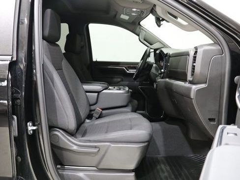 Used 2024 Chevrolet Silverado 1500 LT AWD/4WD image 35