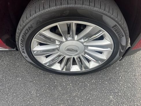 Used 2015 Cadillac Escalade Platinum RWD image 10