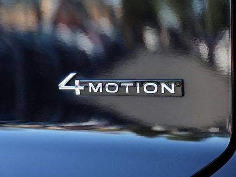 Used 2023 Volkswagen Atlas Cross Sport SEL image 4