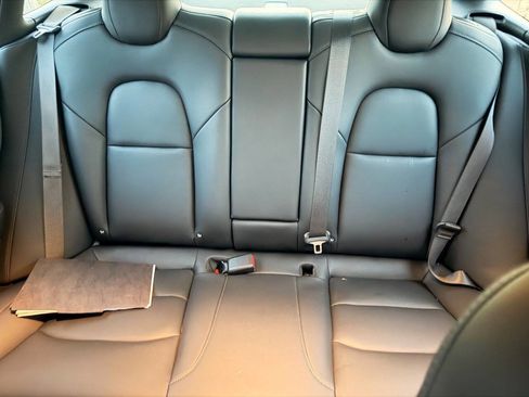 Used 2018 Tesla Model 3 Long Range image 23