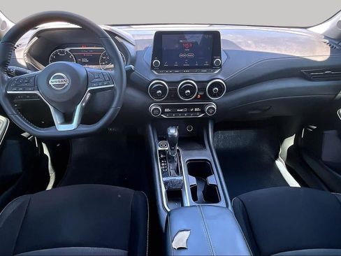 Used 2020 Nissan Sentra SV FWD image 16