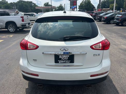 Used 2010 INFINITI EX35 Journey image 4