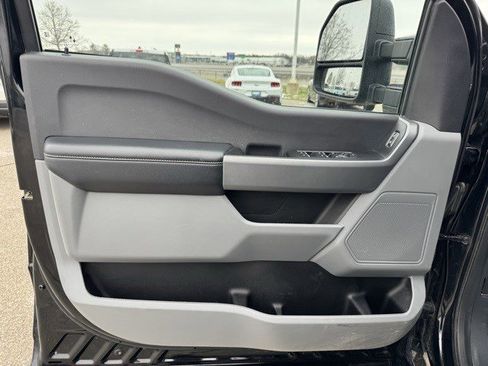 Certified 2024 Ford F250 XLT image 11