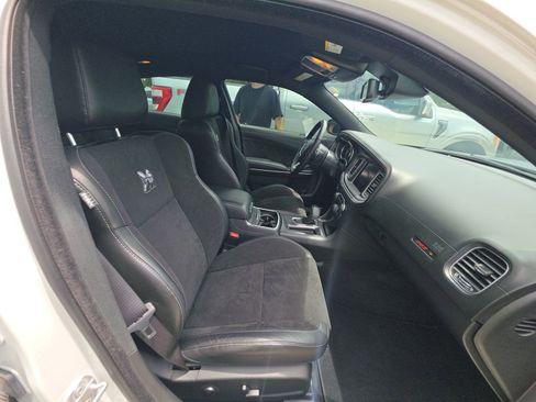 Used 2020 Dodge Charger Scat Pack RWD image 15
