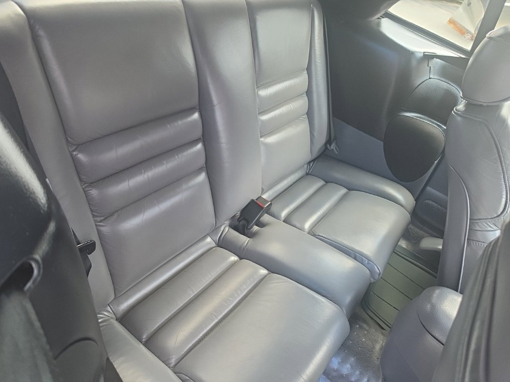 Used 1994 Ford Mustang GT RWD image 14
