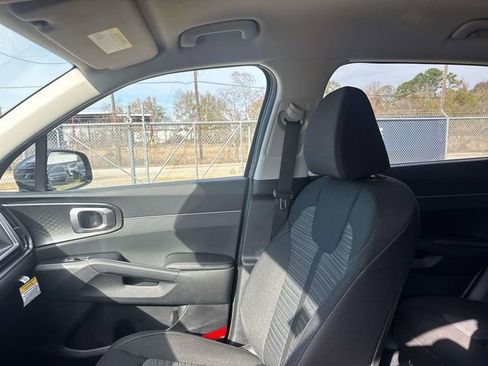 New 2026 Kia Sorento LX image 18