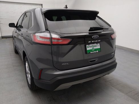 Used 2024 Ford Edge SEL image 6