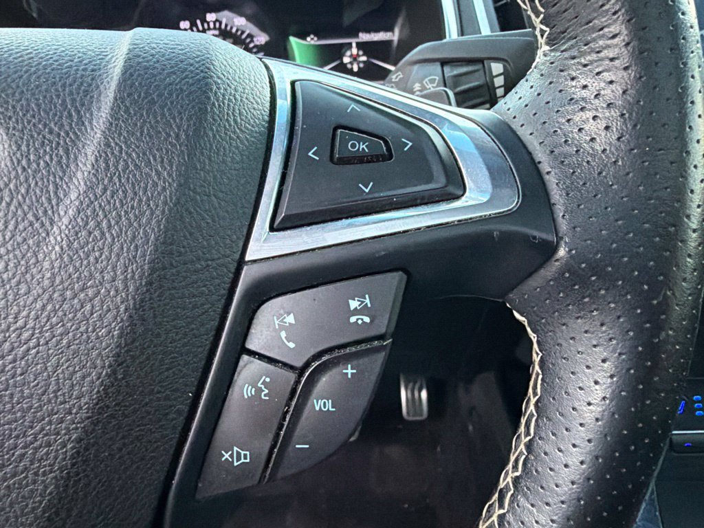 Used 2020 Ford Edge ST w/ Equipment Group 401A AWD/4WD image 37