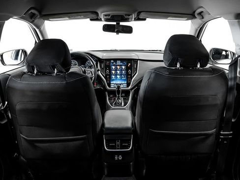 Used 2023 Subaru Outback Premium image 21