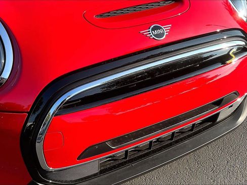 Used 2024 MINI Cooper SE image 31