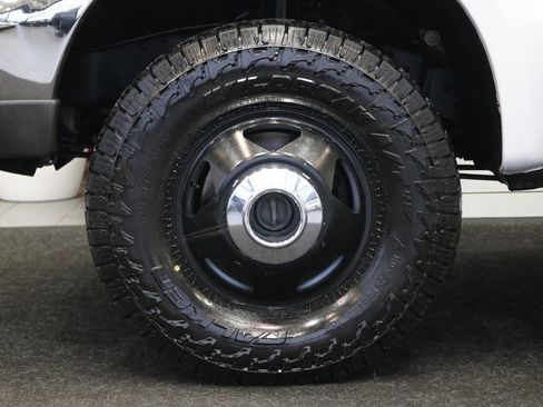 Used 2000 Ford F350 Lariat image 21