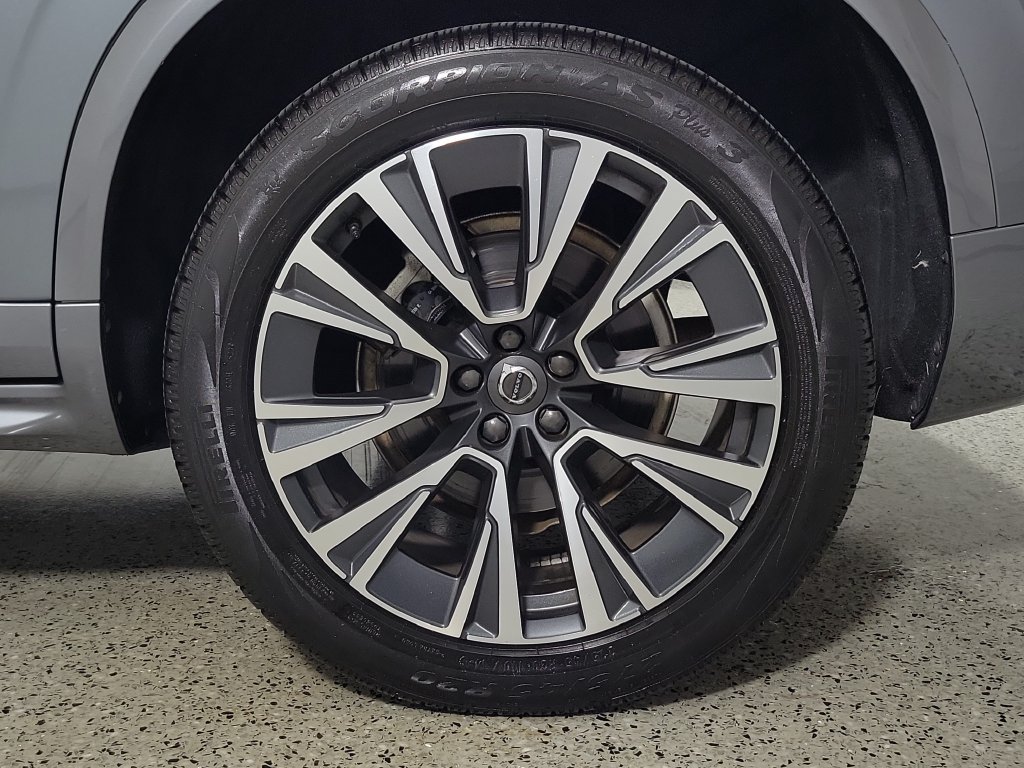Used 2020 Volvo XC90 T5 Momentum w/ Protection Package Premier FWD image 9