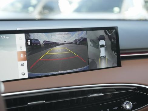 Used 2026 Genesis GV70 2.5T Advanced image 28