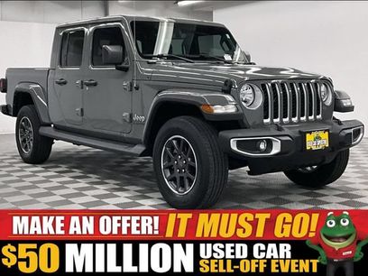 Used 2022 Jeep Gladiator Overland w/ Popular Equipment Package