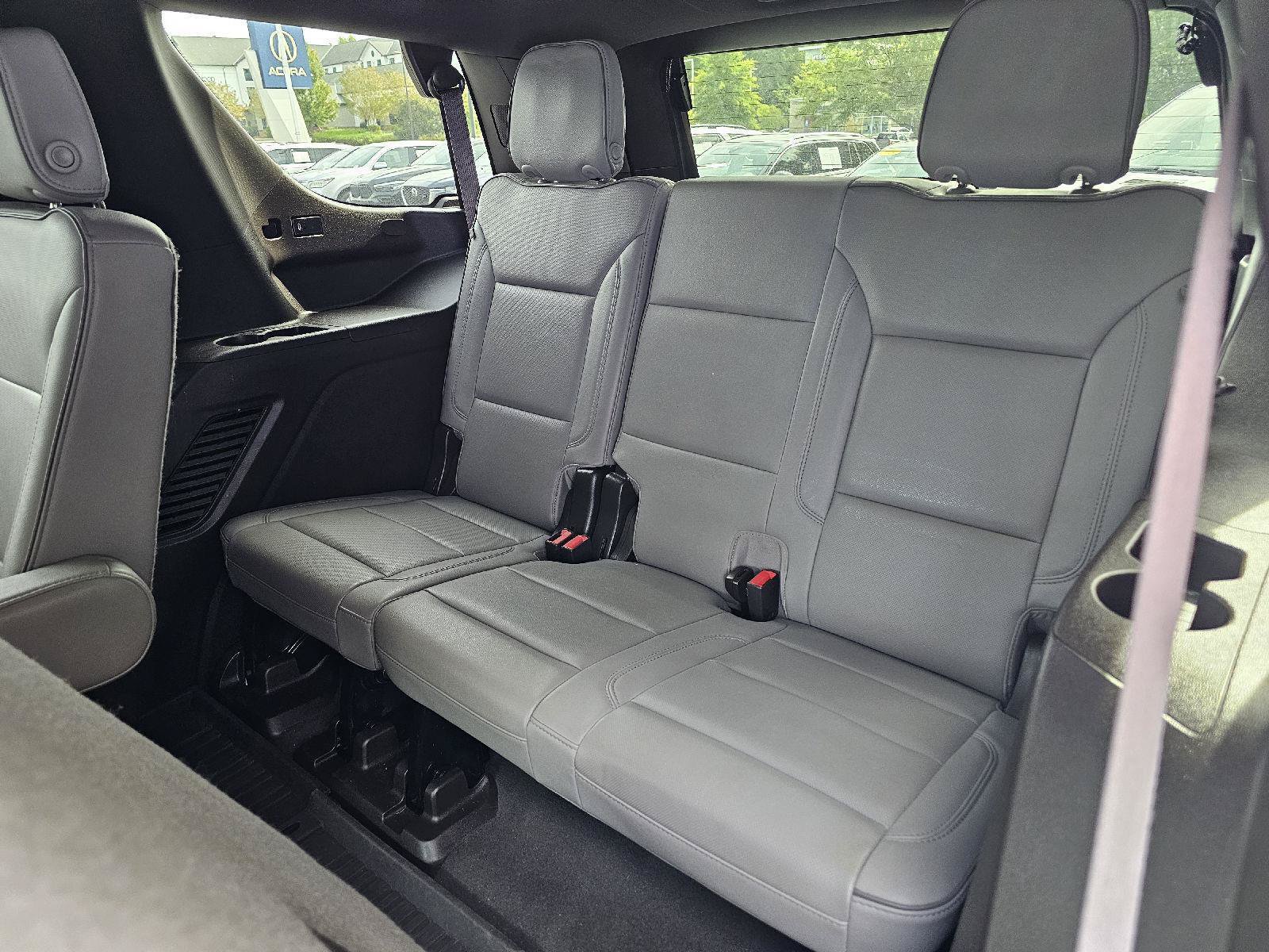 Used 2023 GMC Yukon SLT RWD image 34