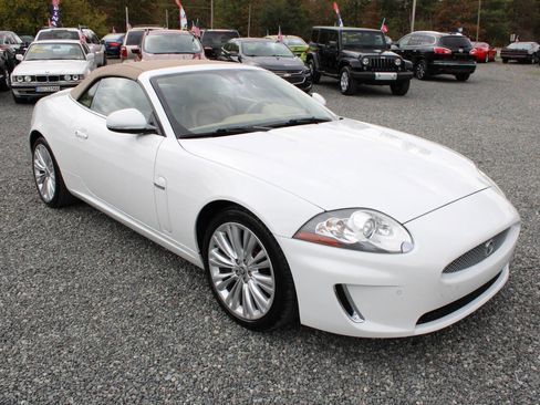 Used 2011 Jaguar XK Convertible image 13
