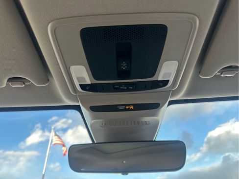 Certified 2026 Honda HR-V EX-L image 37