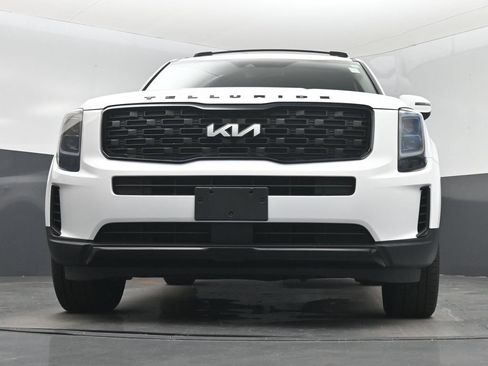 Used 2022 Kia Telluride EX w/ EX Premium Package AWD/4WD image 31