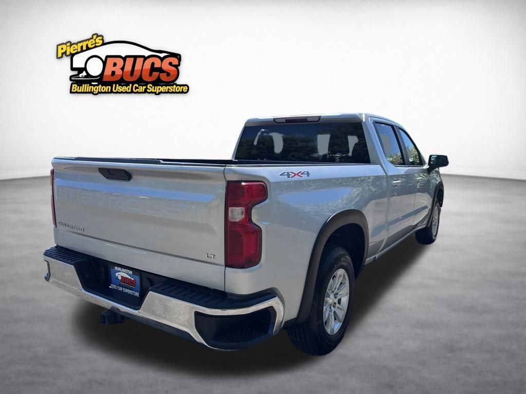 Used 2019 Chevrolet Silverado 1500 LT w/ Convenience Package AWD/4WD image 5