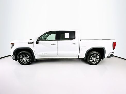 Used 2025 GMC Sierra 1500 SLT image 4