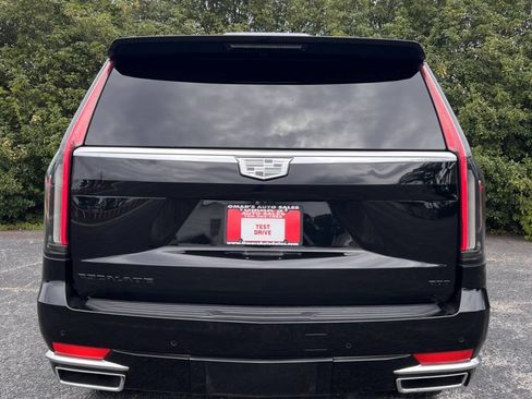 Used 2021 Cadillac Escalade ESV Premium Luxury AWD/4WD image 6