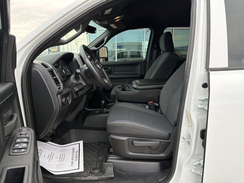Used 2024 RAM 2500 Tradesman AWD/4WD image 13