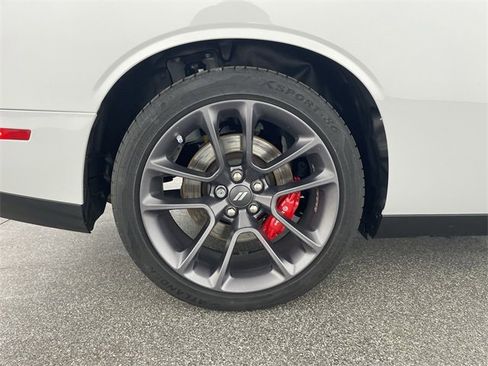 Used 2022 Dodge Challenger R/T Scat Pack w/ Plus Package image 48