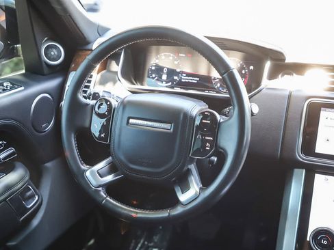 Used 2021 Land Rover Range Rover AWD/4WD image 15
