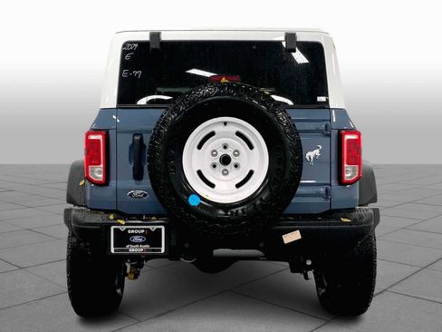 New 2025 Ford Bronco Heritage Edition image 4