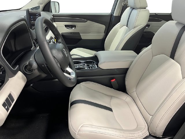 New 2026 Honda Pilot Touring image 15