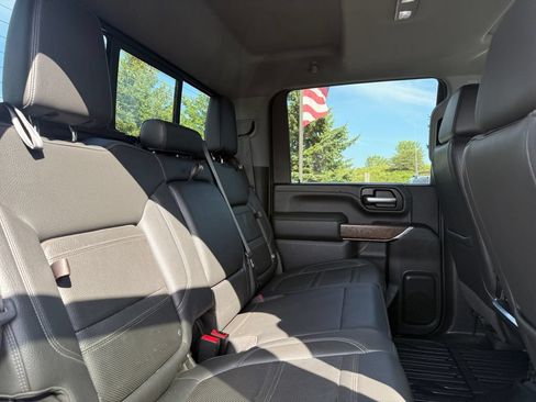 Used 2020 GMC Sierra 3500 Denali w/ Denali Ultimate Package AWD/4WD image 39
