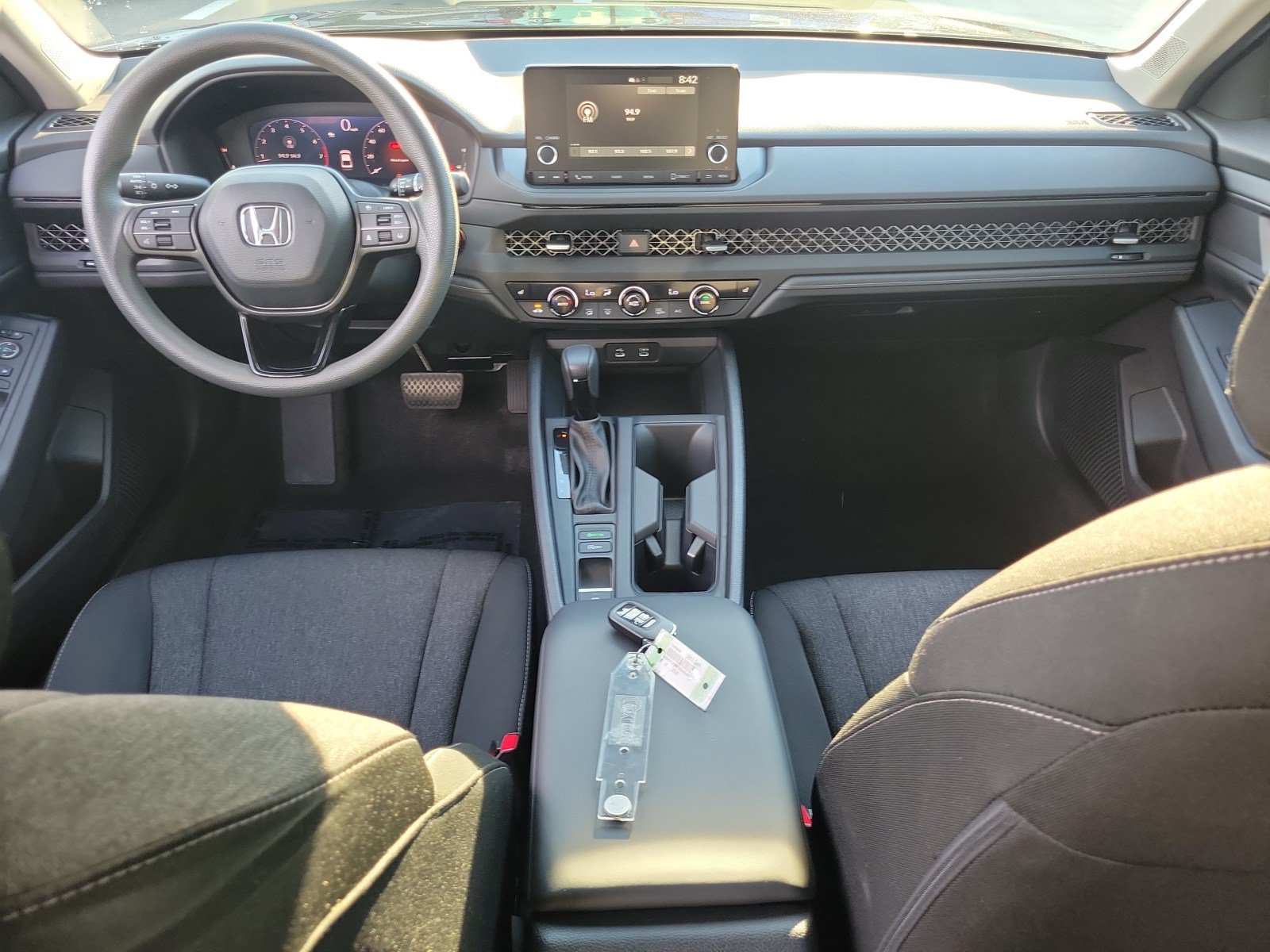 Used 2023 Honda Accord EX image 29