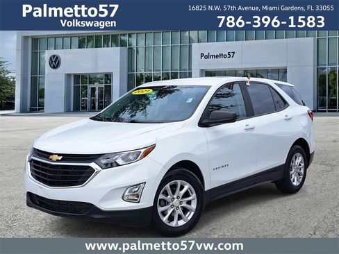Used 2021 Chevrolet Equinox LS image 1