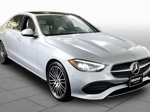 Used 2024 Mercedes-Benz C 300 4MATIC Sedan image 3