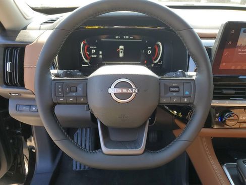 New 2026 Nissan Pathfinder Platinum AWD/4WD image 21