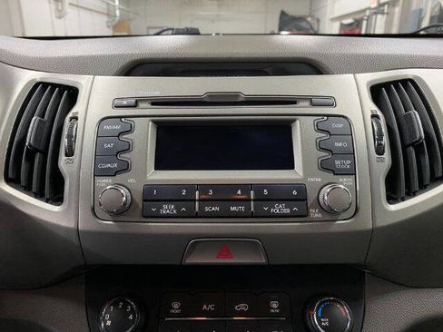 Used 2011 Kia Sportage LX w/ Convenience Pkg image 25