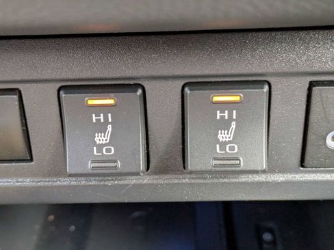 Used 2023 Toyota Corolla Cross XLE w/ Convenience Package image 25